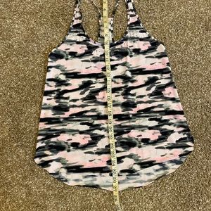 Lululemon Waterbound tank